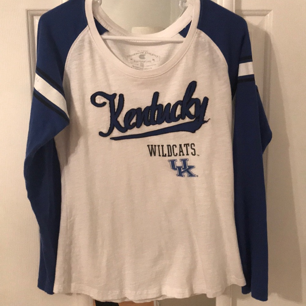 KY wildcats long sleeve.